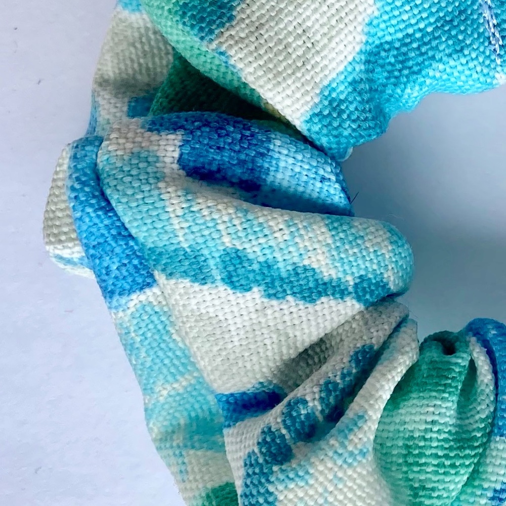 Hair Scrunchie - Picture 2 of 2